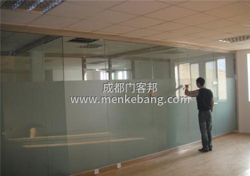 成都玻璃門維修費用多少,成都玻璃門維修價格多少 成都玻璃門維修費用多少,成都玻璃門維修價格多少