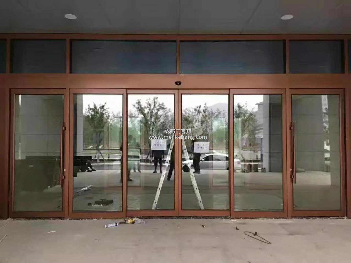 四川成都安裝自動感應門,感應門銷售安裝 四川成都安裝自動感應門,感應門銷售安裝