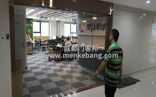 成都玻璃自動門維修,自動門維修價格,成都自動門廠家維修