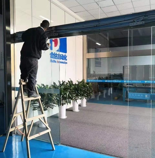 雙流自動(dòng)門,雙流大型自動(dòng)門安裝案例 雙流自動(dòng)門,雙流大型自動(dòng)門安裝案例