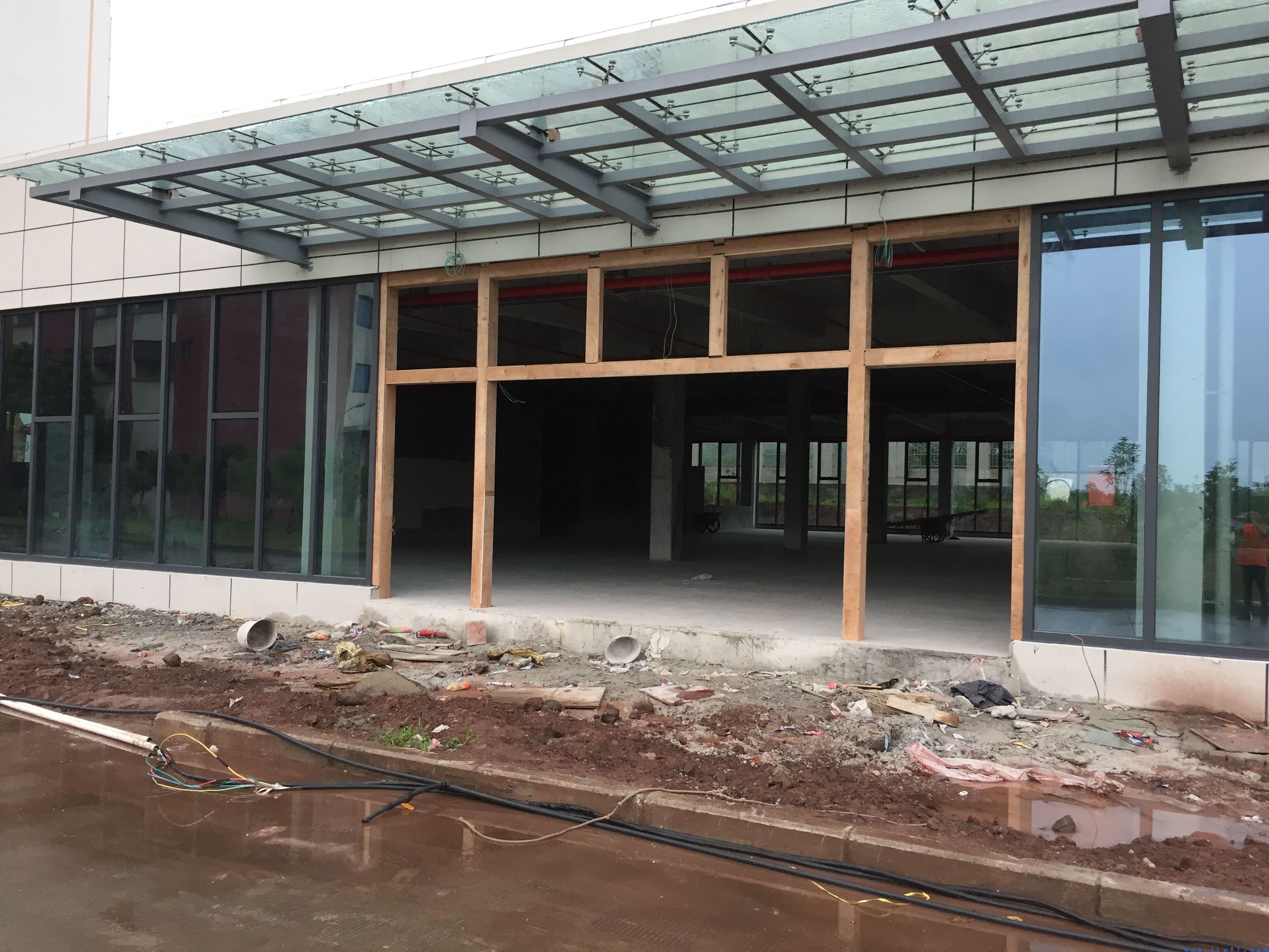 成都廠區(qū)自動門安裝,廠區(qū)自動門定做 成都廠區(qū)自動門安裝,廠區(qū)自動門定做